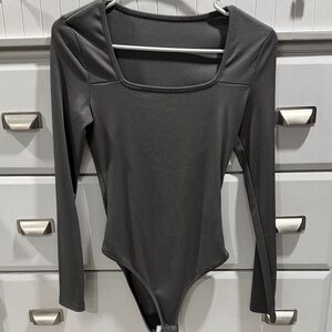 SHEIN Charcoal Square Neck Bodysuit